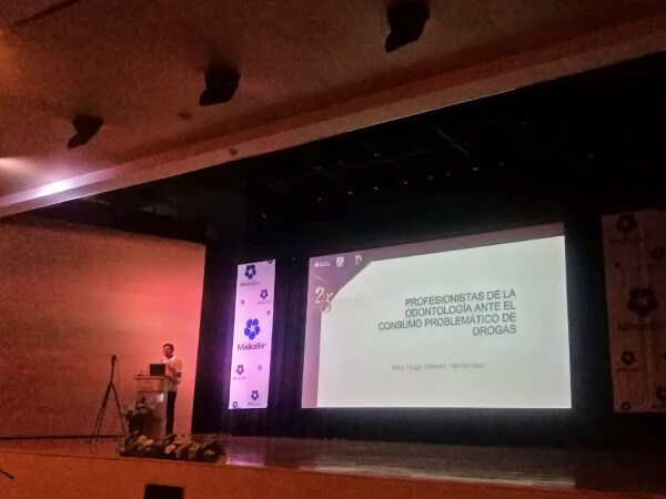 23� Curso de Odontolog�a Intrahospitalaria